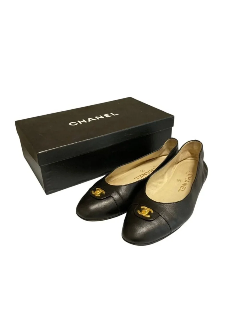 Chanel Turnlock CC Logo Plain Toe Shoes Flat Leather Pumps Black